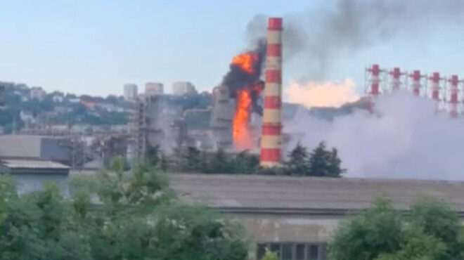 ρωσία-πυρκαγιά-σε-διυλιστήριο-μετά-απ-563030404