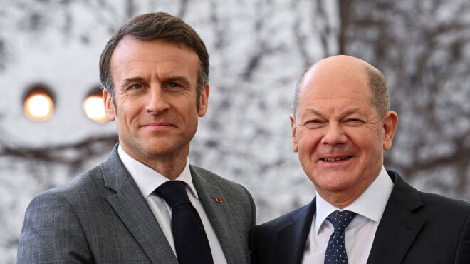 σολτς-μακρόν-μήνυμα-ενότητας-και-ισ-563045866