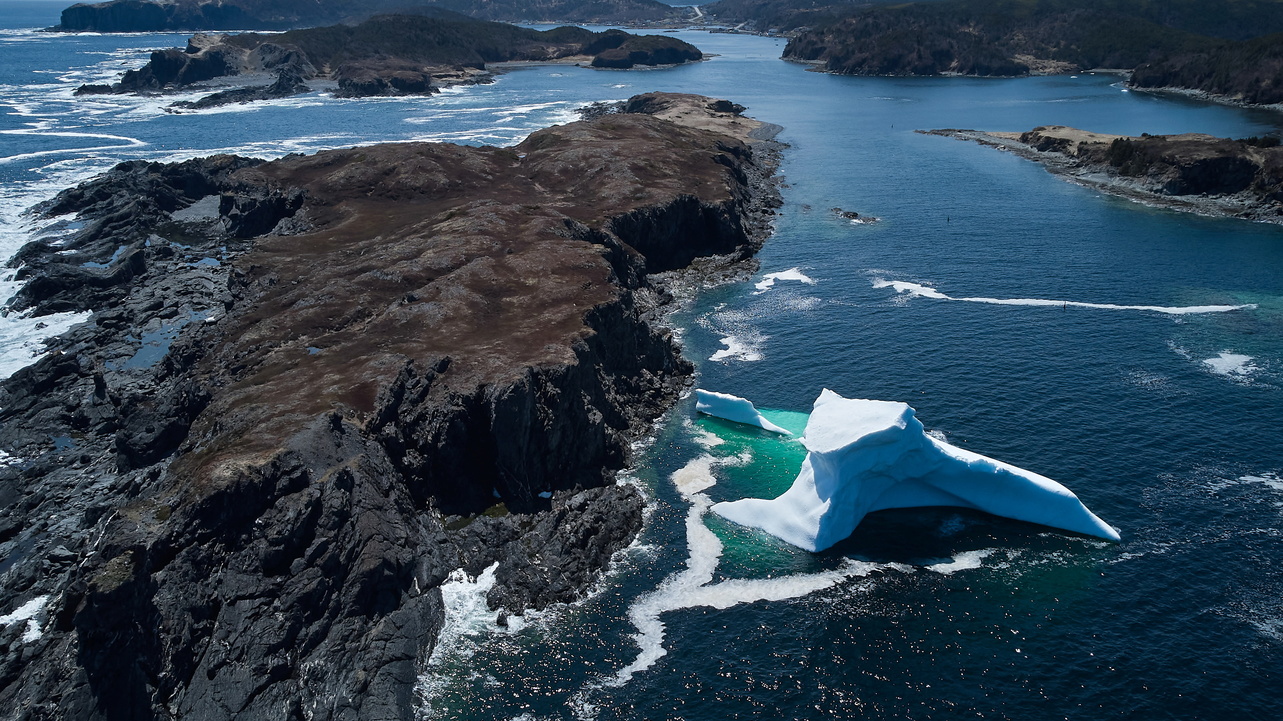 Η πόλη που βλέπει τους πάγους να περνούν-1
