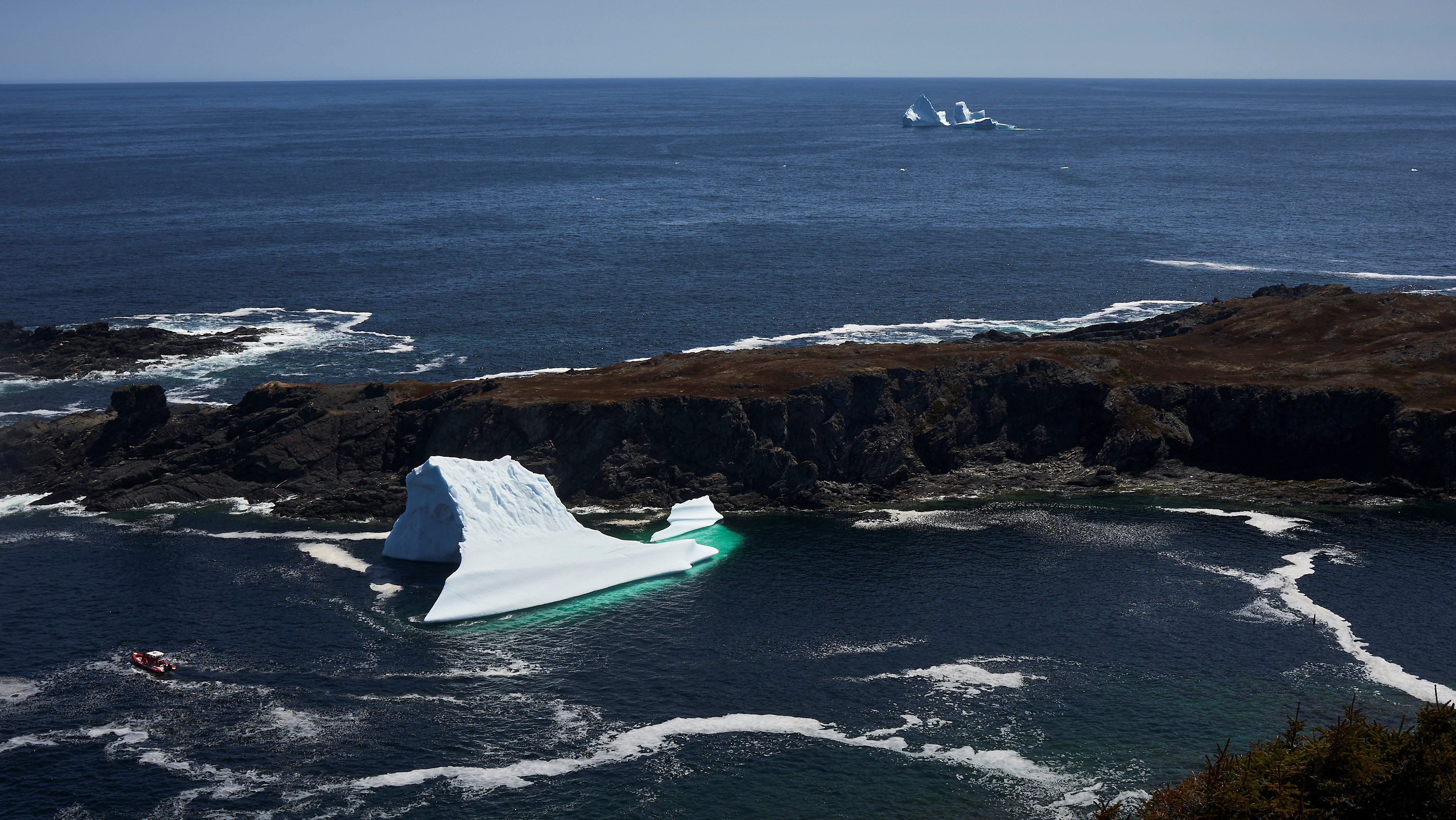 Η πόλη που βλέπει τους πάγους να περνούν-5