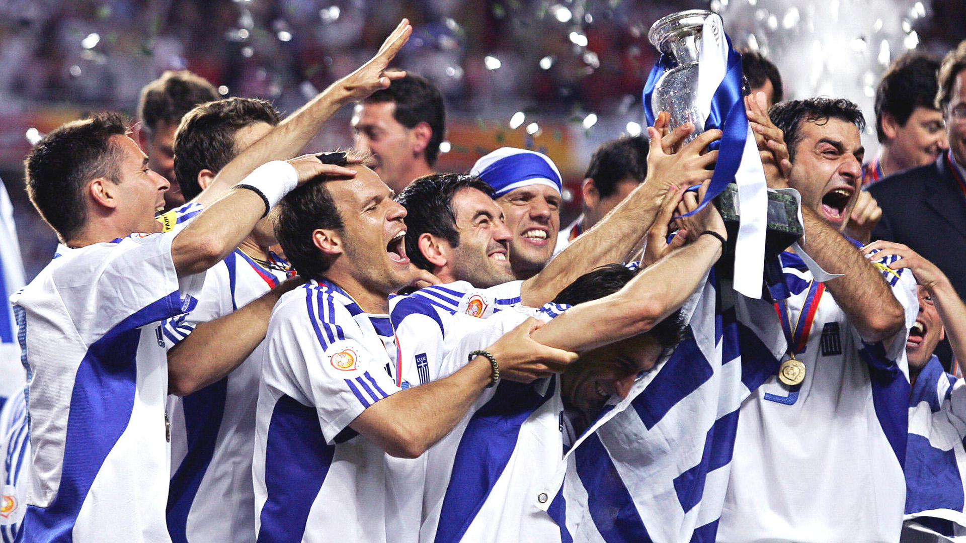 Τι θυμούνται οι millennials από το «ένδοξο» 2004-1