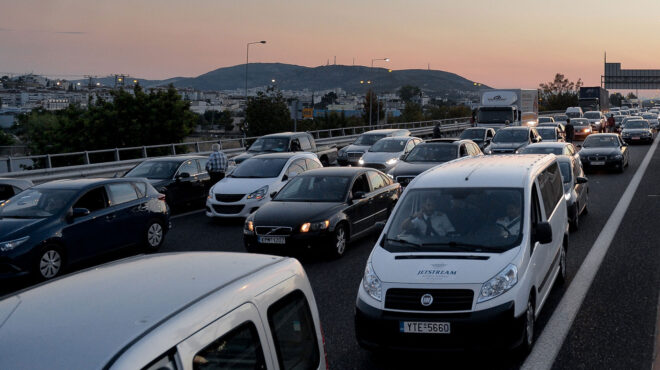 πάσχα-84-000-οχήματα-έφυγαν-από-την-αττική-σ-563009623