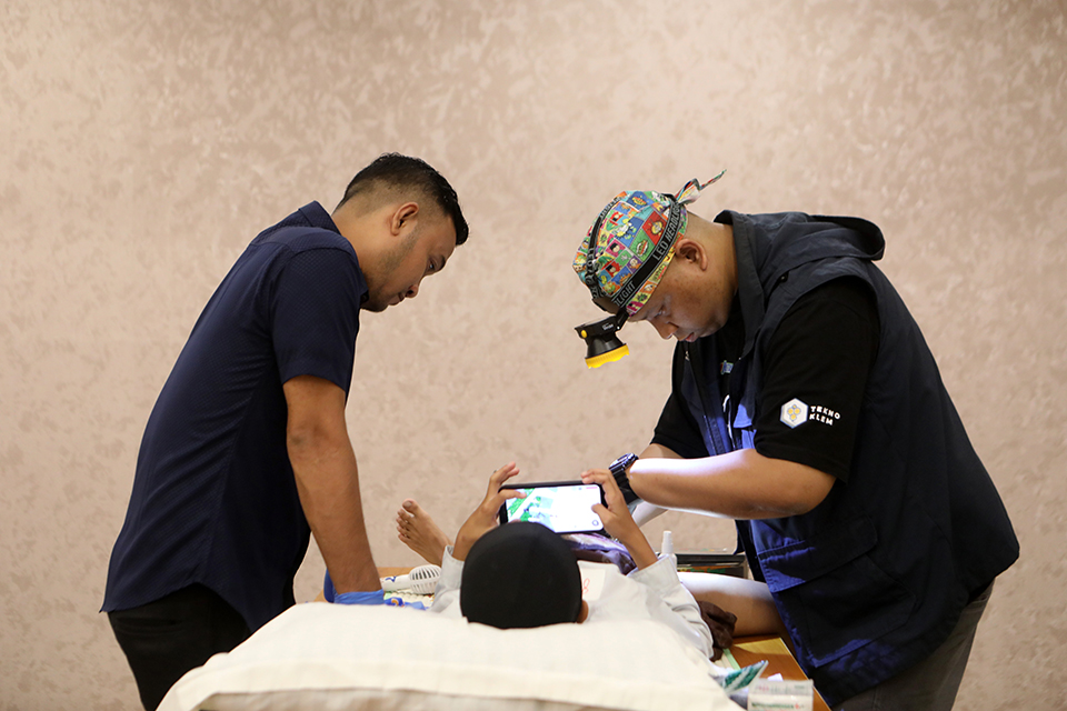 Ιερό φτιαγμένο από ΑΙ-1