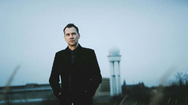 καμίγ-λοράνς-στην-κ-γράφω-για-να-εκφρ-563021353