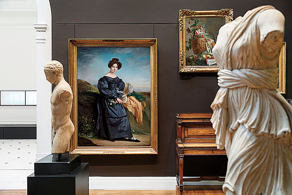 Τα βασιλικά πορτρέτα στο Μπάκιγχαμ αφηγούνται-3