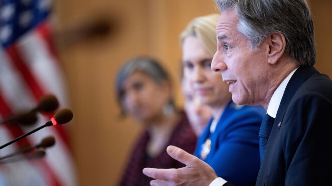 μπλίνκεν-οι-ηπα-στέλνουν-εσπευσμένα-π-563026522