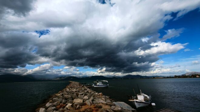 καιρός-στα-δύο-η-χώρα-με-βροχές-στα-β-563038819