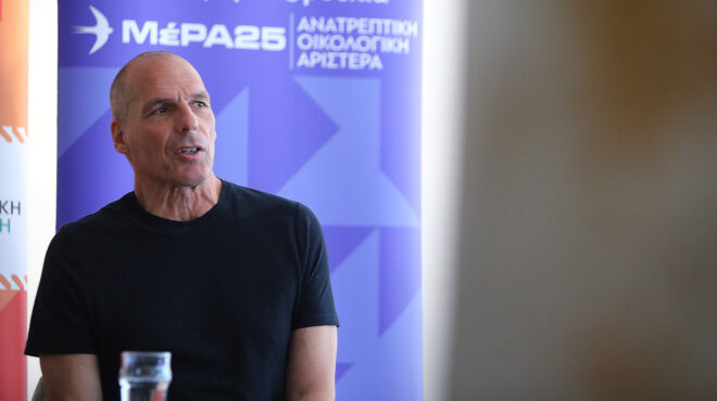 εντός-και-εκτός-η-βαρουφάκειος-οργή-563018311