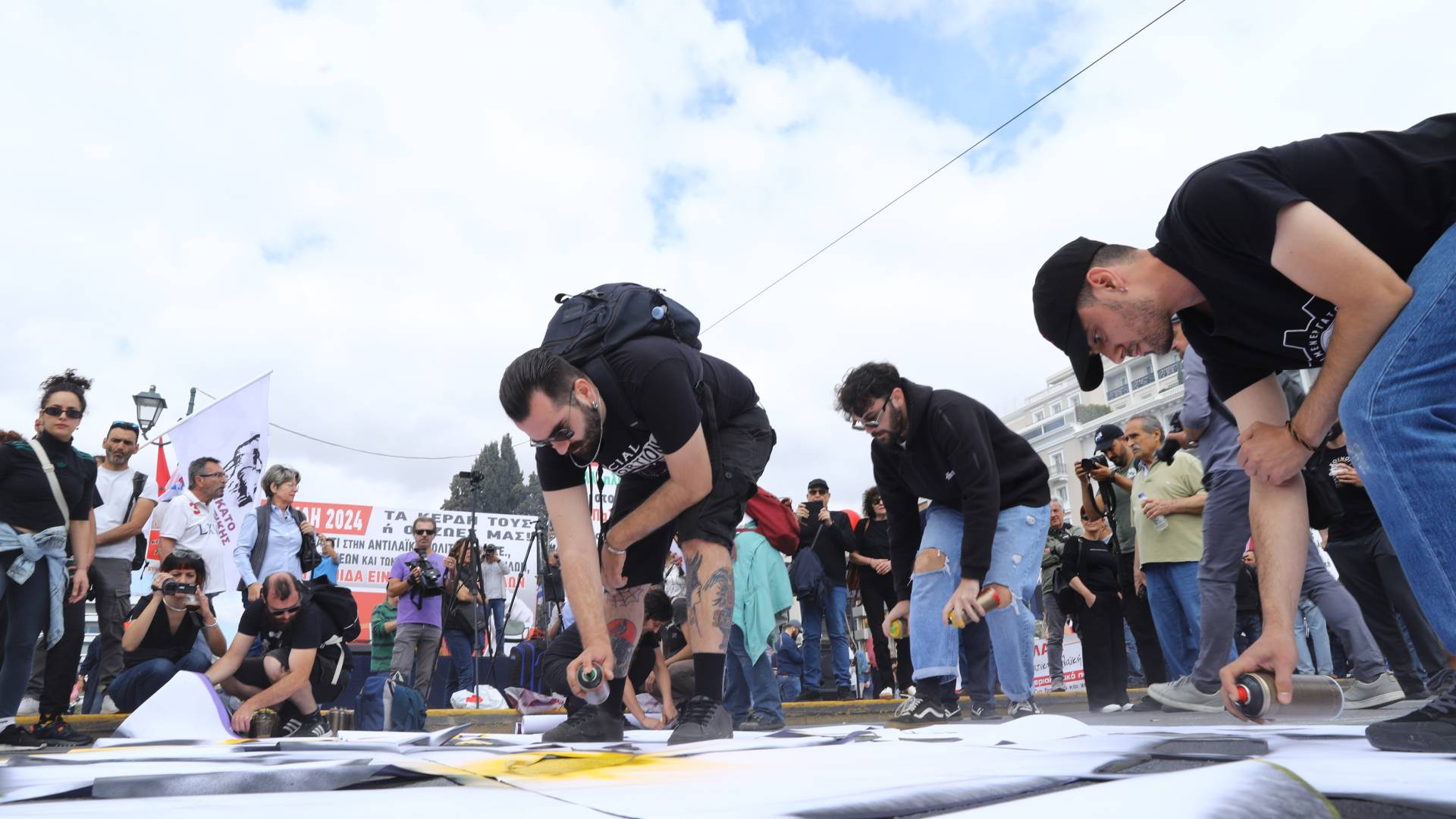 Πρωτομαγιά: Σε εξέλιξη οι κινητοποιήσεις στο κέντρο της Αθήνας-1