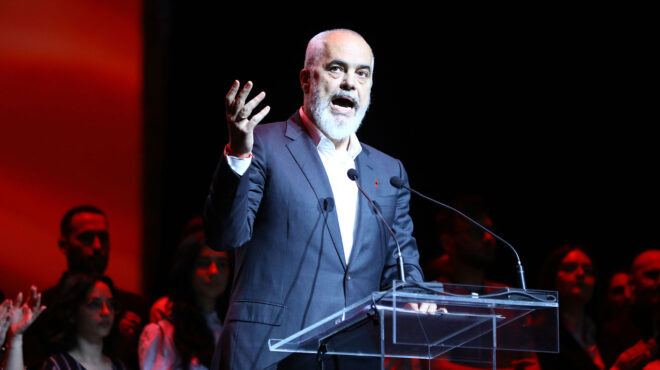 αλβανοί-στην-κ-για-ομιλία-ράμα-θα-μπ-563023984