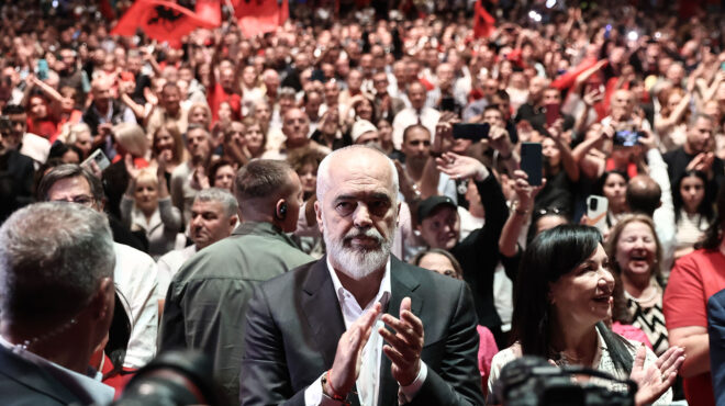 αλβανοί-στην-κ-για-ομιλία-ράμα-θα-μπ-563023927