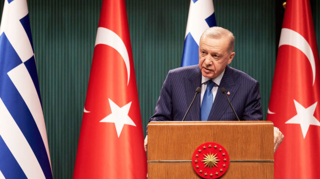 ρετζέπ-ταγίπ-ερντογάν-παρκάρισμα-563026207