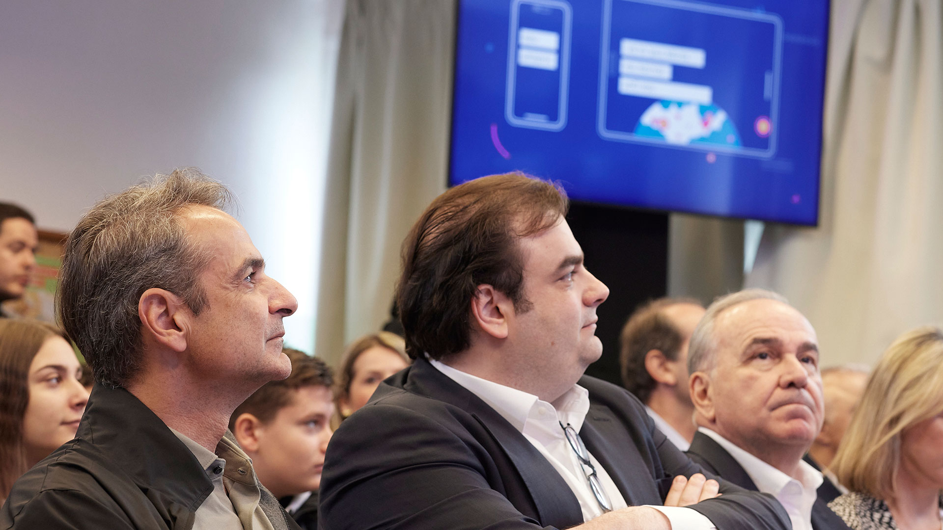 Παρουσιάστηκε το νέο Ψηφιακό Σχολείο – Πώς θα γίνονται τα μαθήματα-1