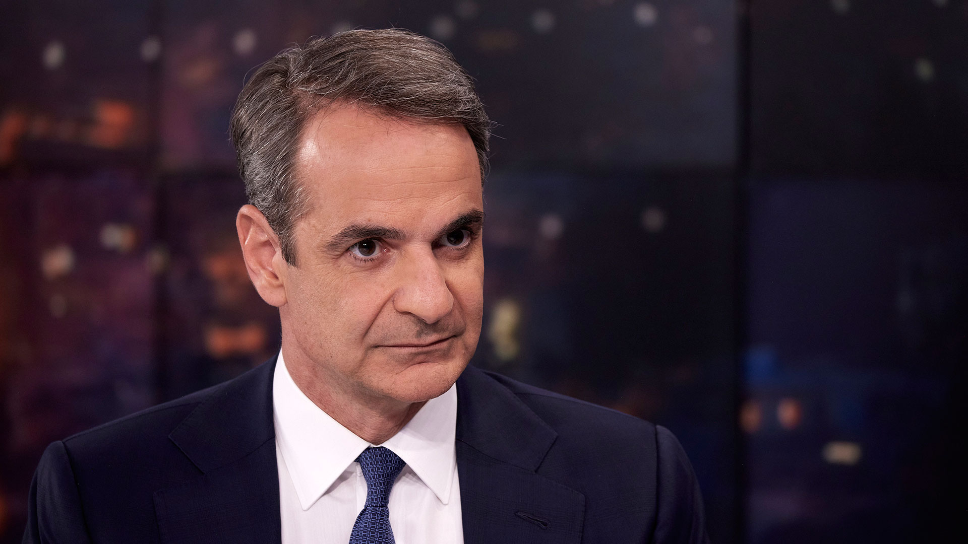 Μητσοτάκης: Σηκώνω το γάντι της αντιπολίτευσης, πάμε να μετρηθούμε-3