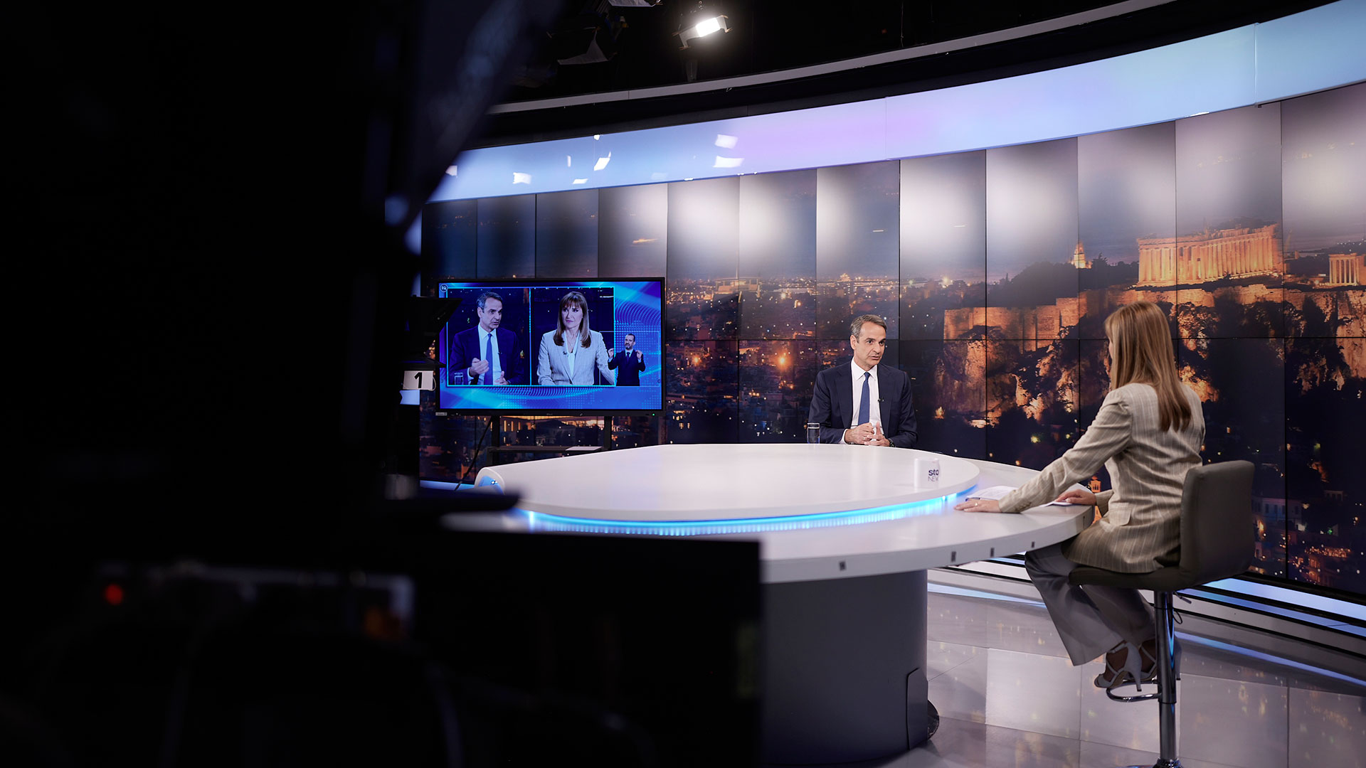 Μητσοτάκης: Σηκώνω το γάντι της αντιπολίτευσης, πάμε να μετρηθούμε-2