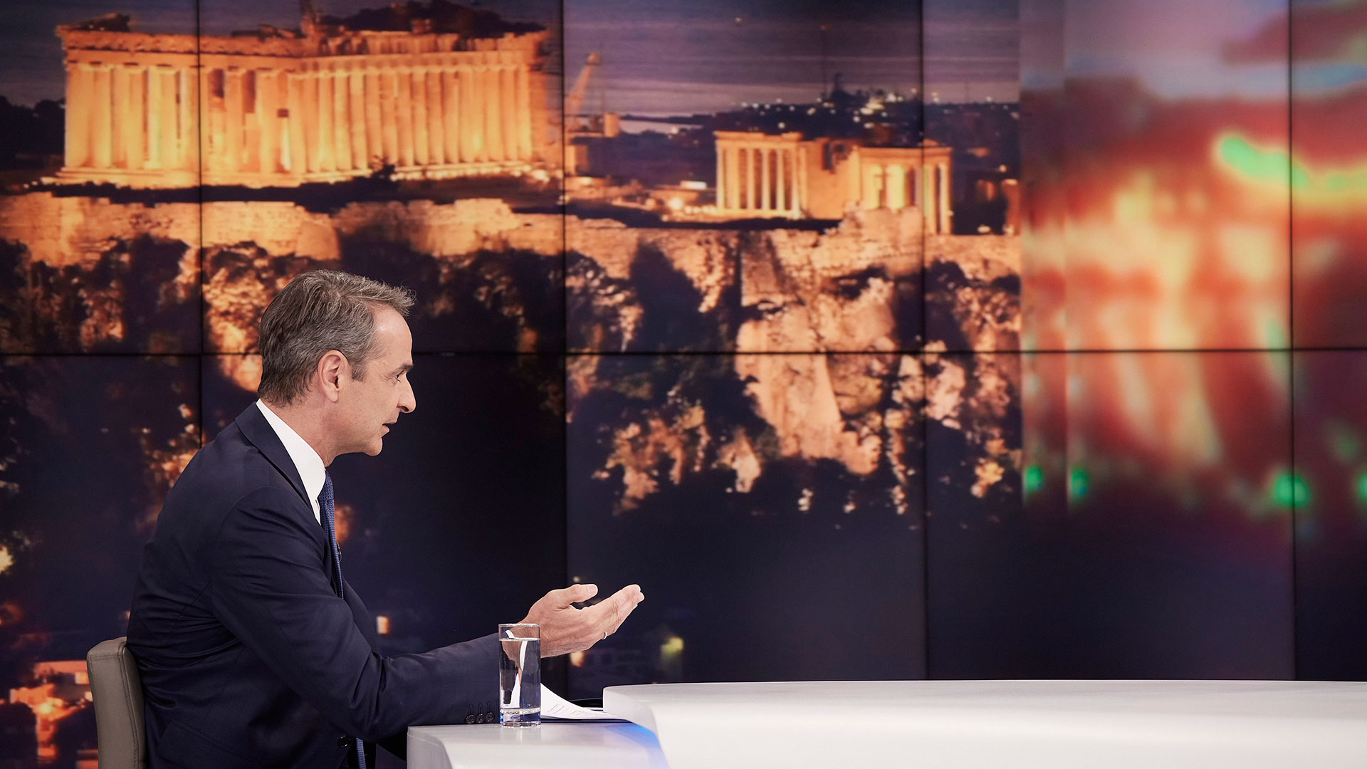 Μητσοτάκης: Σηκώνω το γάντι της αντιπολίτευσης, πάμε να μετρηθούμε-1