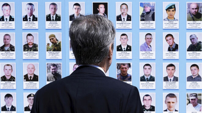 ηπα-χαλάρωση-σκληρής-γραμμής-για-αμερ-563040736