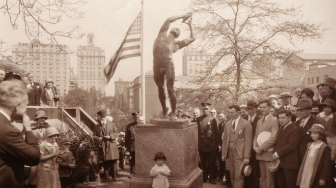 η-άγνωστη-ρίψη-του-δισκοβόλου-563043772