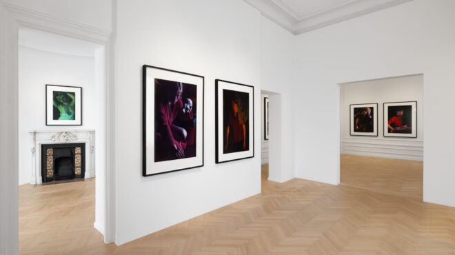 cindy-sherman-at-cycladic-πρώιμα-έργα-563052736