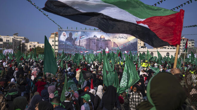 φακελώνει-τους-παλαιστινίους-της-γάζ-563024164