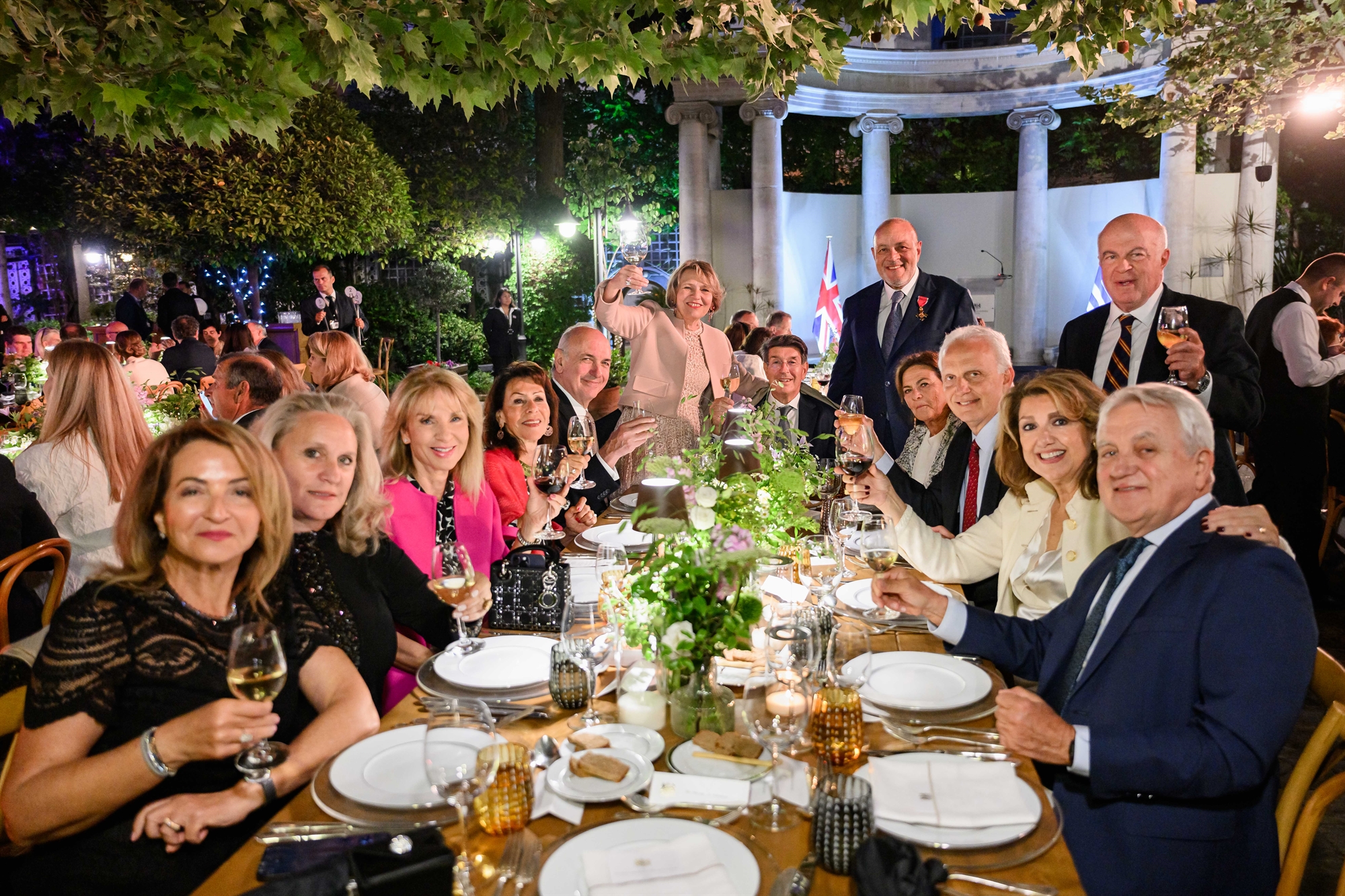 Οι Βρετανοί τίμησαν τη μεγάλη προσφορά του Δημήτρη Δασκαλόπουλου στην Τέχνη-1