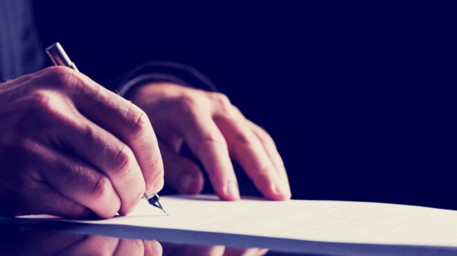 μια-καταγγελία-και-μετά-σιωπή-563032693