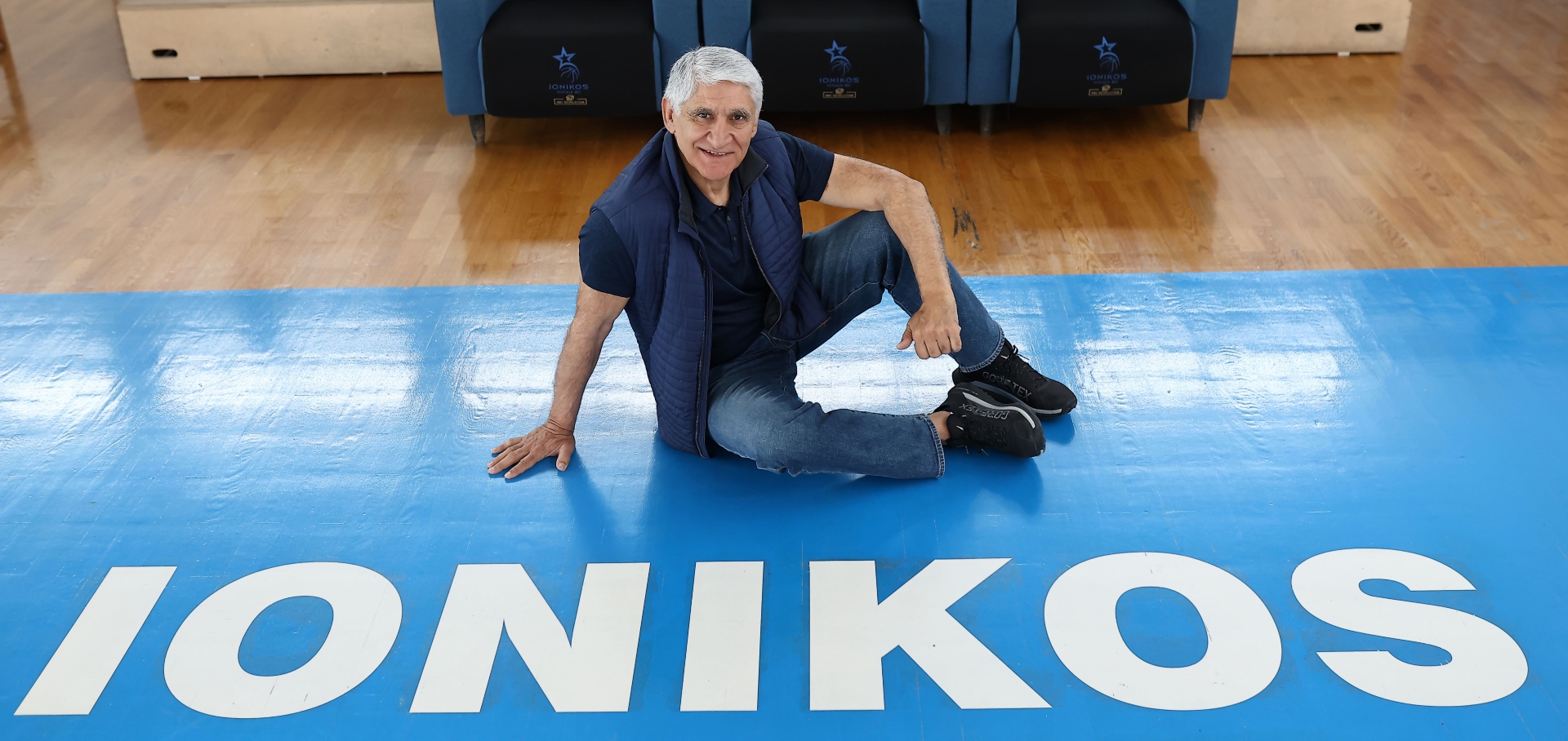 Νίκαια: Μία γειτονιά παλαιάς κοπής-5