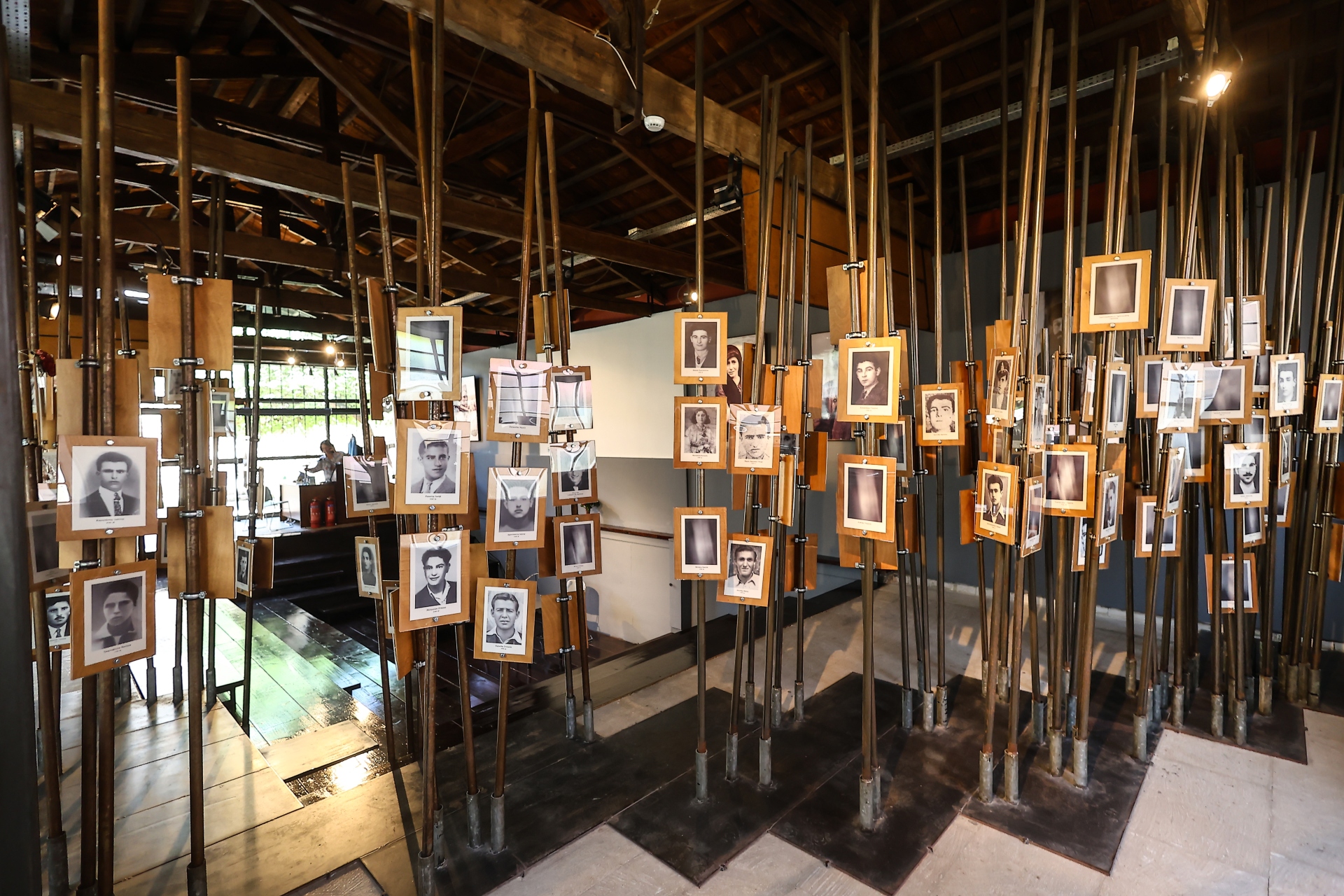 Νίκαια: Μία γειτονιά παλαιάς κοπής-12