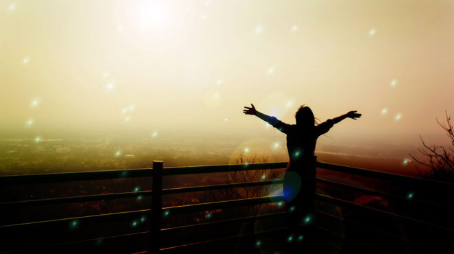 σκιαγράφηση-της-γυναικείας-εμπειρία-563044075