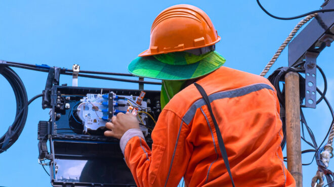 υπογραφές-στο-δεύτερο-τμήμα-του-σδιτ-ο-563014657