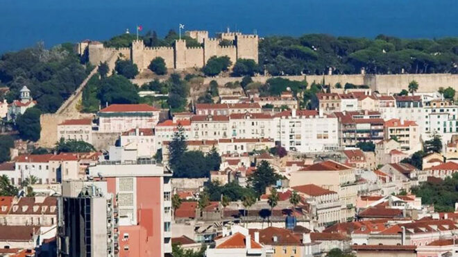 αμερικανοί-κροίσοι-δωρίζουν-βίλες-πο-563018557