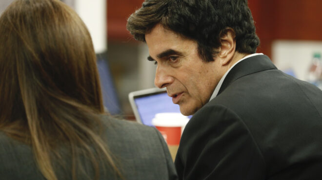 ντέιβιντ-κόπερφιλντ-αντιμέτωπος-με-δ-563026501