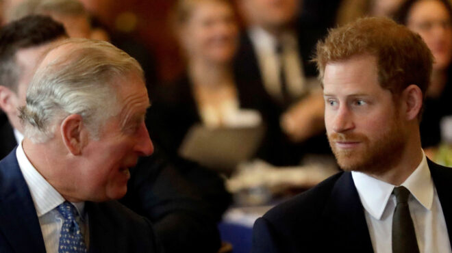 βρετανία-ο-βασιλιάς-κάρολος-δεν-προλ-563013580