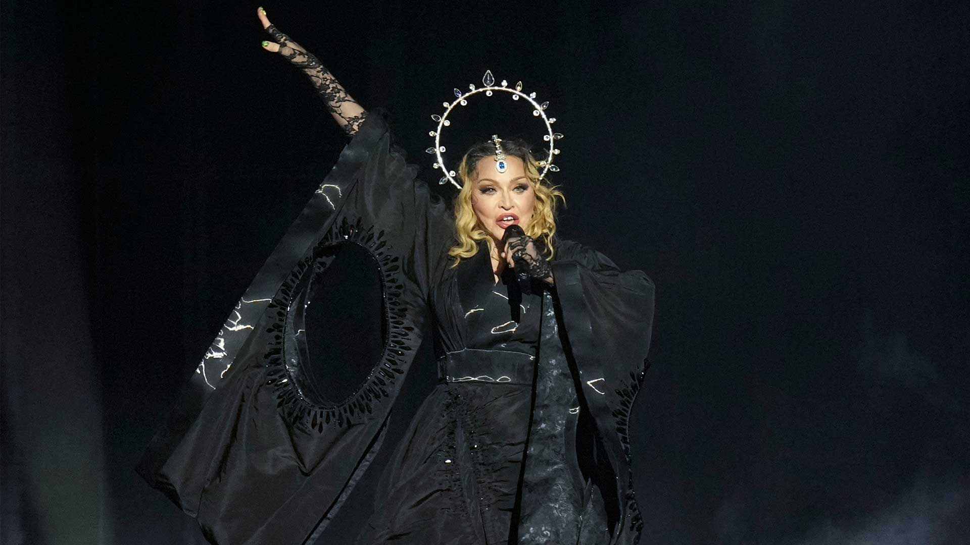 Ακούγοντας τα ακυκλοφόρητα διαμάντια της Μαντόνα-2