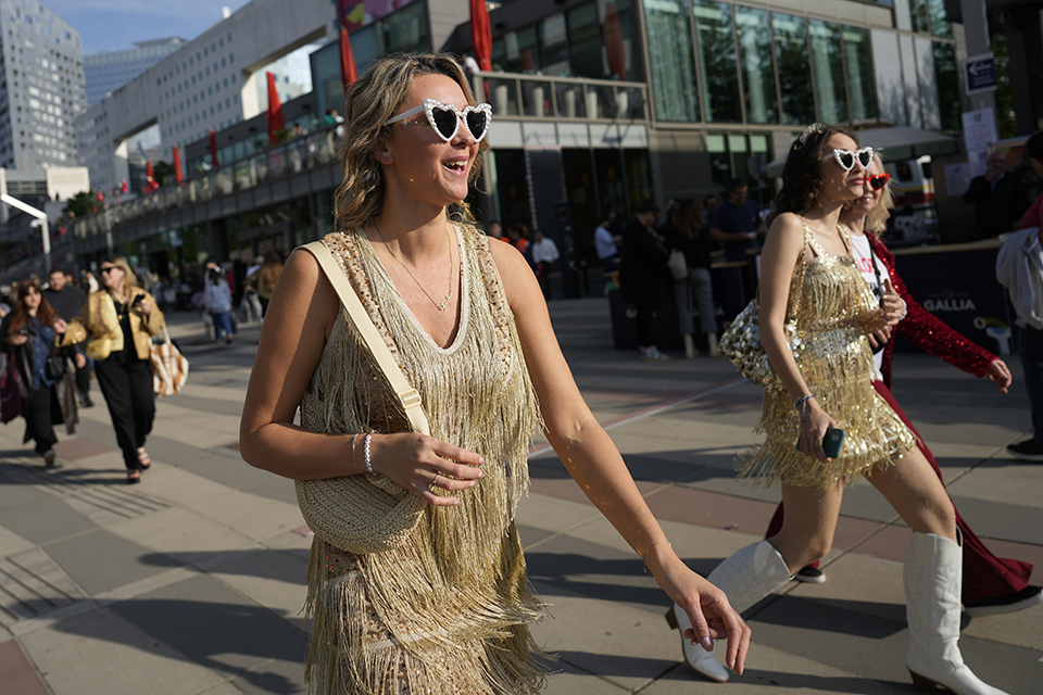 Μα που πάνε;-3