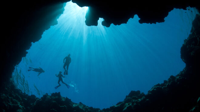 η-βαθύτερη-μπλε-τρύπα-στον-κόσμο-δεν-563008435