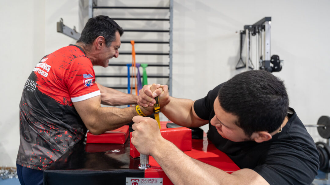 οι-χειροπαλαιστές-του-ασπροπύργου-563050771