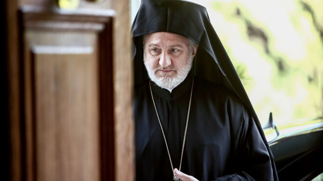 ελπιδοφόρος-για-μονή-της-χώρας-οπισθο-563017108