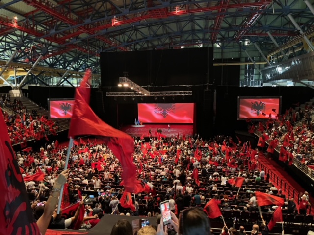 Η «Κ» στο Γαλάτσι: Επτά στιγμιότυπα από τη συγκέντρωση του Ράμα-2