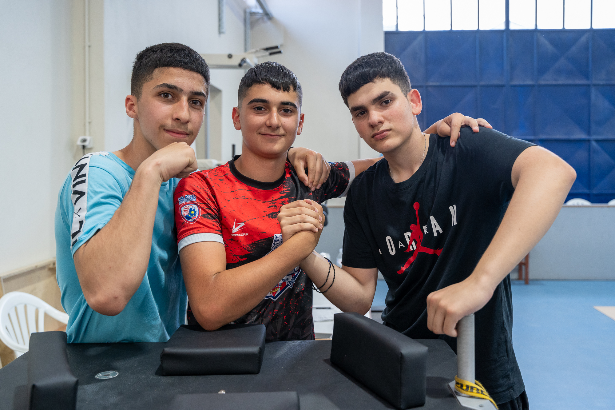 Οι χειροπαλαιστές του Ασπροπύργου-12