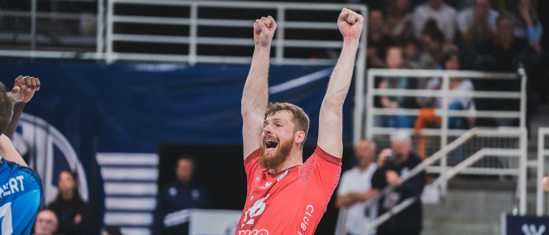 Από τα παρκέ στο μοναστήρι-1