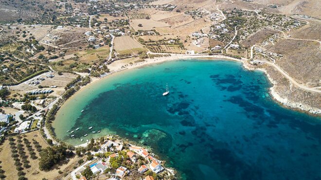 τζια-σαββατοκύριακο-στο-πιο-κοντινό-κ-563051206