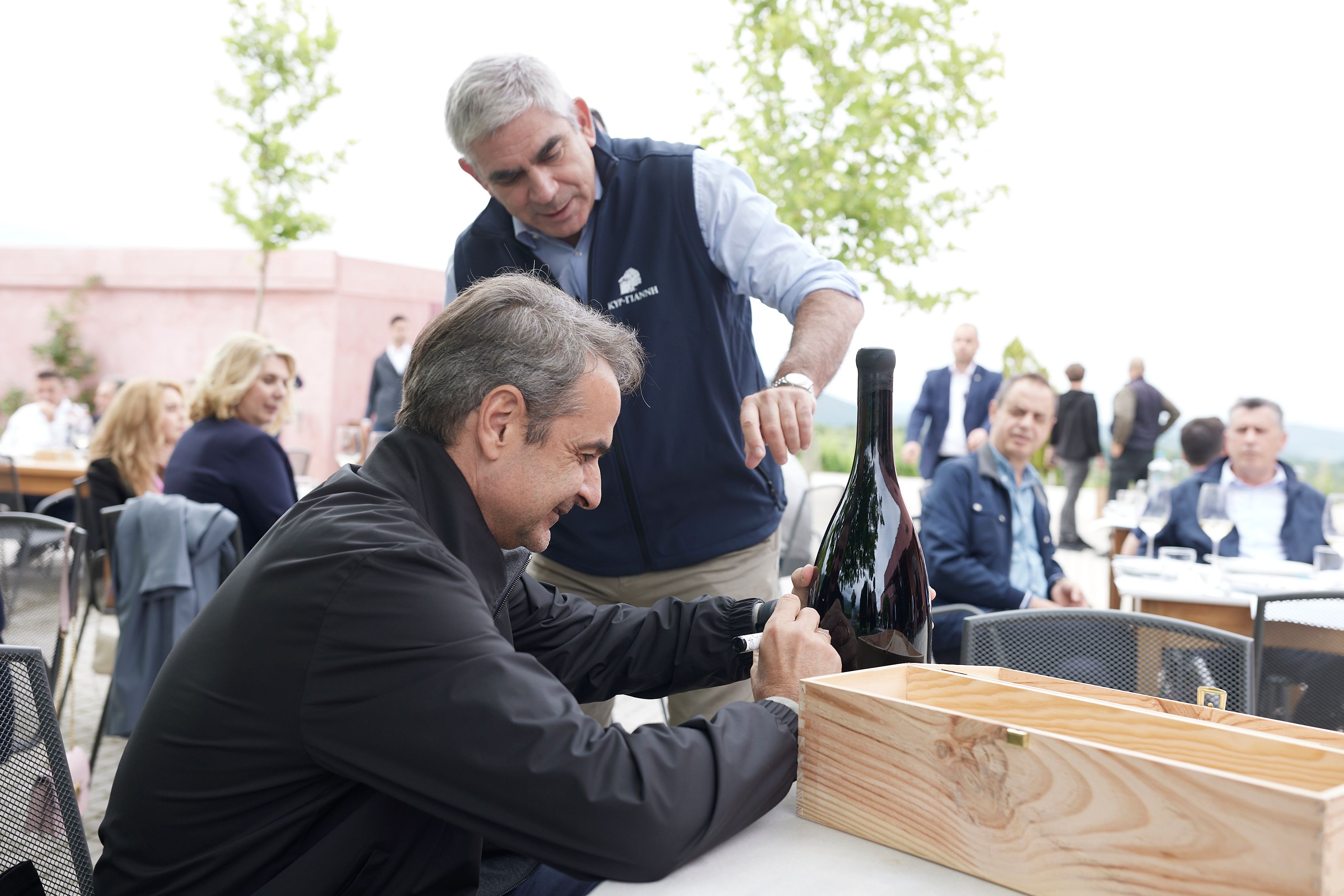 Το κτήμα «Κυρ-Γιάννη» επισκέφθηκε ο Κυριάκος Μητσοτάκης – Εικόνες-3