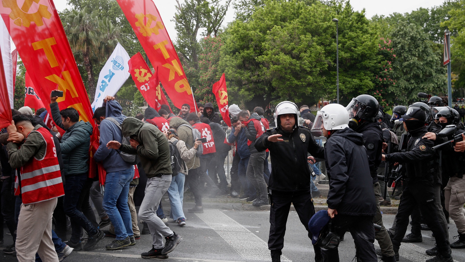 Τουρκία – Πρωτομαγιά: Εκτεταμένα επεισόδια στην Κωνσταντινούπολη-1