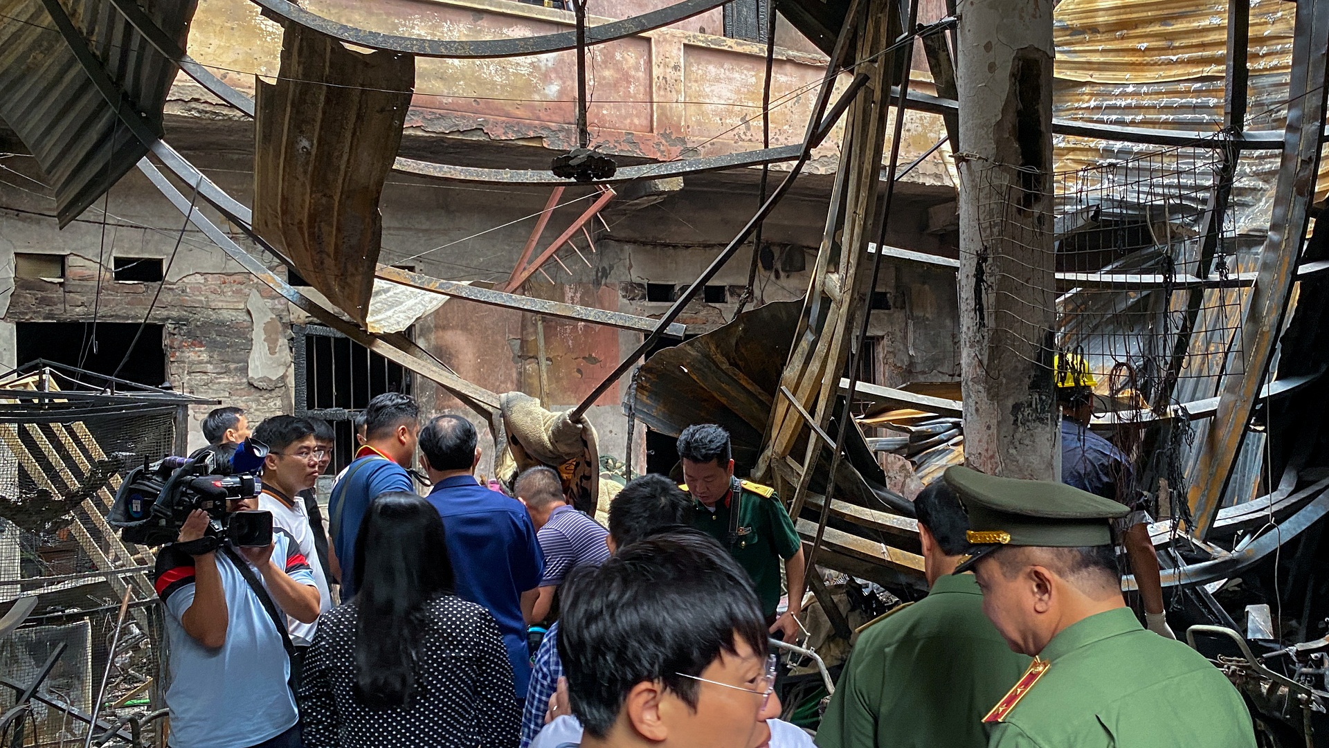 Βιετνάμ: Τουλάχιστον 14 νεκροί εξαιτίας πυρκαγιάς σε πολυκατοικία στο Ανόι-1