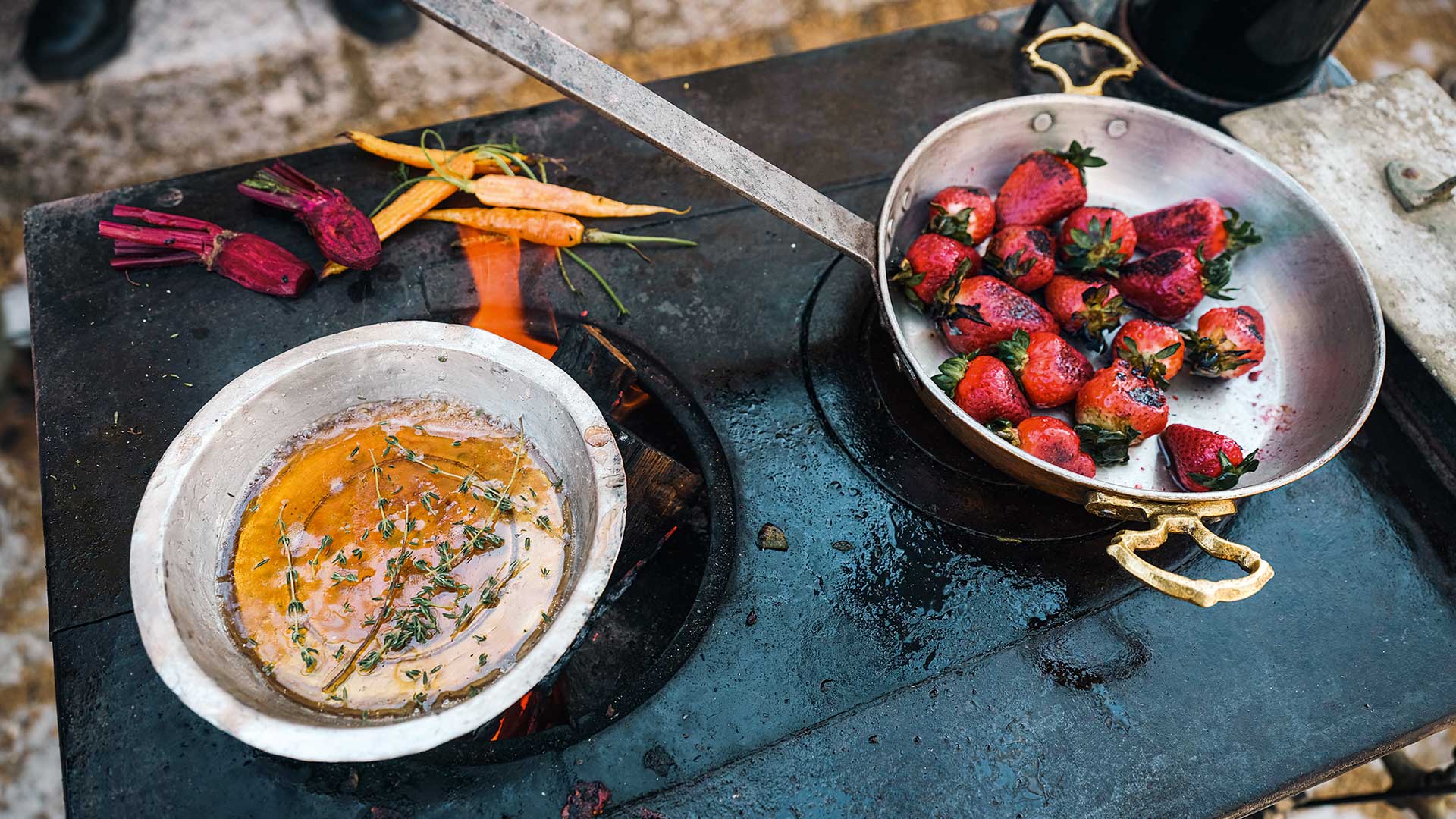 Πάσχα στο Ζαγόρι με πίτες, κλαρίνα και αρνί: 14 συνταγές στη μασίνα και στη γάστρα-3