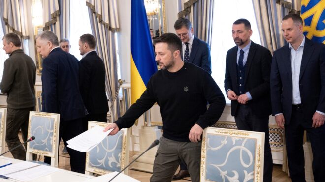 ουκρανία-ο-ζελένσκι-ακυρώνει-επίσκεψ-563025916