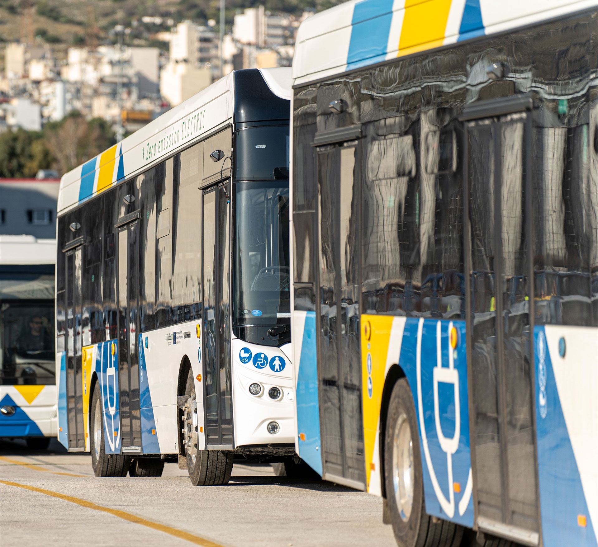 Στο αμαξοστάσιο 94 ηλεκτρικά λεωφορεία ελλείψει φορτιστών-1