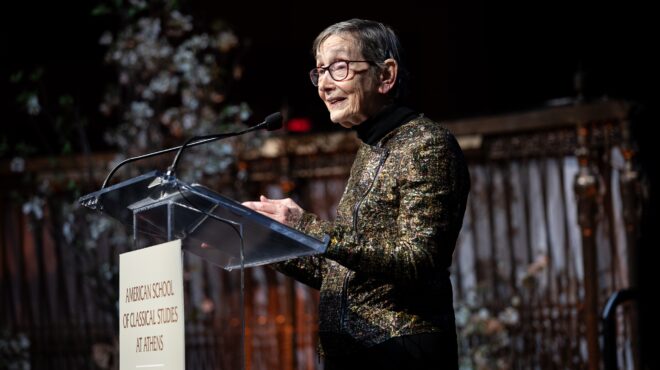 στο-γκαλά-της-αμερικανικής-σχολής-κλα-563030527