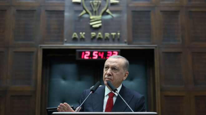 ελληνοτουρκικά-η-αγκυρα-θολώνει-τη-563050435